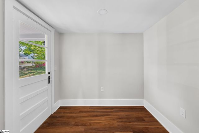 2501 Poinsett Highway, Greenville, SC 29609