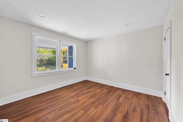 2501 Poinsett Highway, Greenville, SC 29609