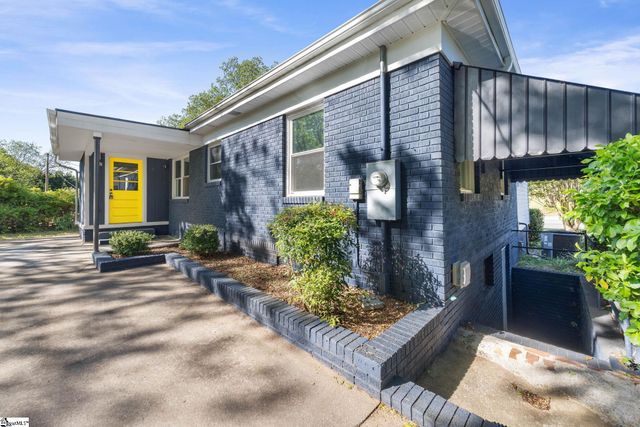 2501 Poinsett Highway, Greenville, SC 29609