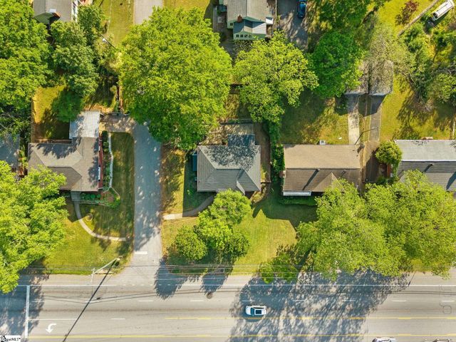 2501 Poinsett Highway, Greenville, SC 29609