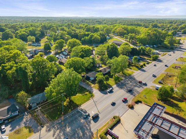 2501 Poinsett Highway, Greenville, SC 29609