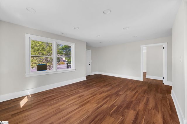 2501 Poinsett Highway, Greenville, SC 29609