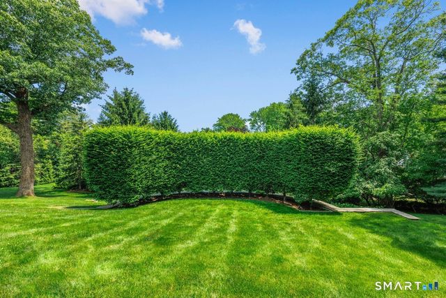 16 East Trail, Darien, CT 06820