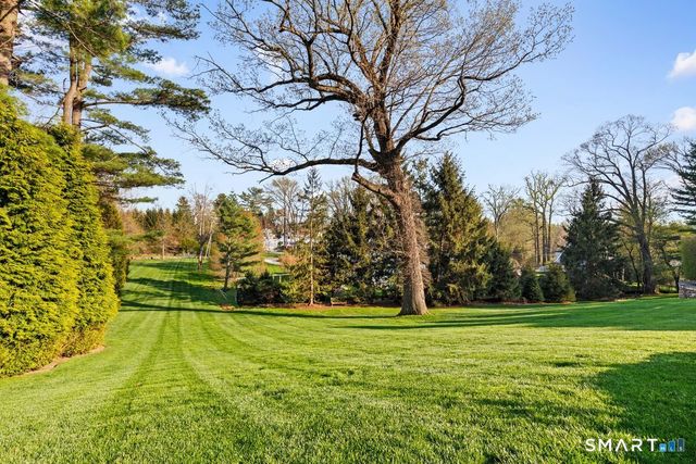 16 East Trail, Darien, CT 06820