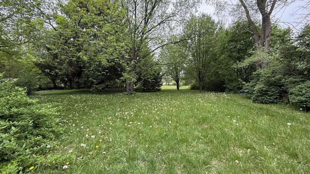 1604 N Green Bay ROAD, Mount Pleasant, WI 53406