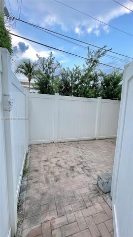 7312 Gary Ave 7312, Miami Beach, FL 33141