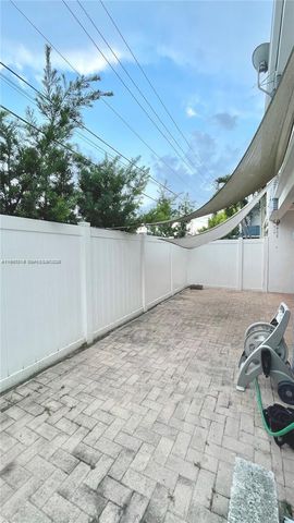 7312 Gary Ave 7312, Miami Beach, FL 33141