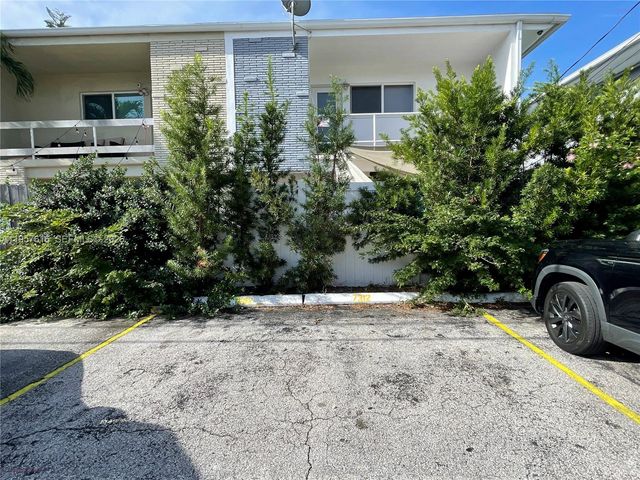 7312 Gary Ave 7312, Miami Beach, FL 33141