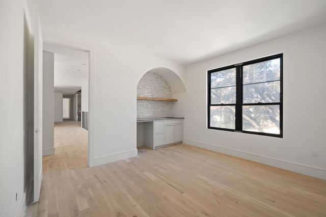 5510 Del Roy Drive, Dallas, TX 75230