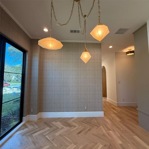 5510 Del Roy Drive, Dallas, TX 75230