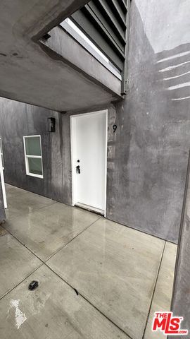 2280 S Barrington Avenue Apt 10, Los Angeles, CA 90064