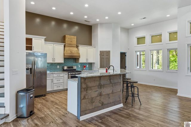 171 Young Road, Hickory, KY 42051