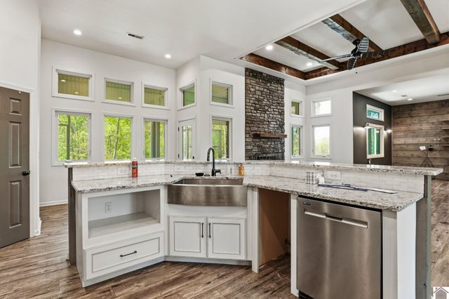 171 Young Road, Hickory, KY 42051