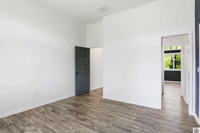 171 Young Road, Hickory, KY 42051