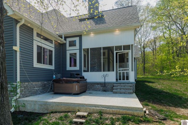 171 Young Road, Hickory, KY 42051