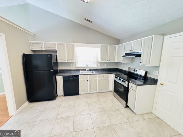 1450 Millhaven Drive, Auburn, GA 30011