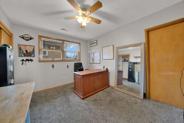 9100 S Saint Louis Avenue, Evergreen Park, IL 60805