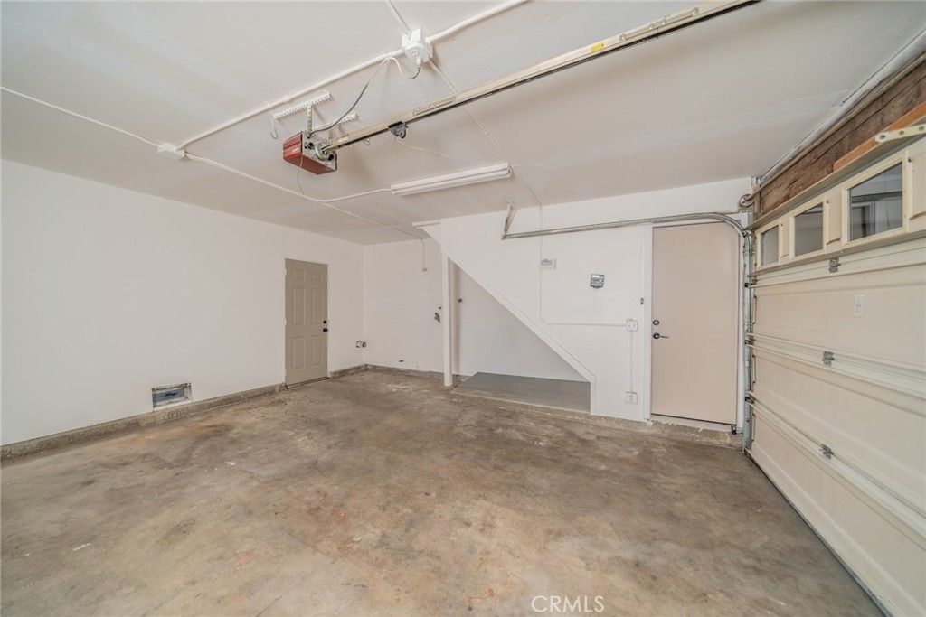 Image 32 of property listing at 6270 Kinlock, Rancho Cucamonga, CA 91737