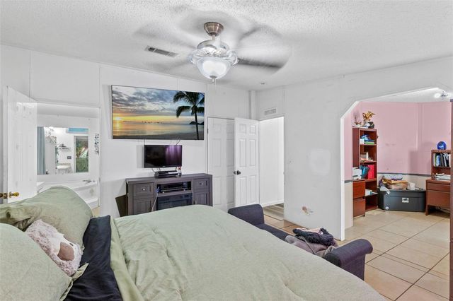 35729 HUFF ROAD, Eustis, FL 32736