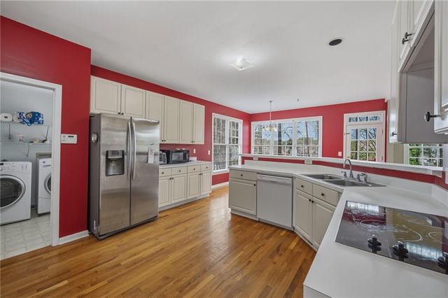 2165 Wildwood Lake Drive, Suwanee, GA 30024