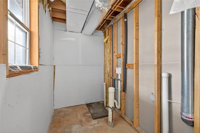 4695 Eucalyptus Way, Flowery Branch, GA 30542