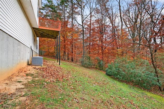 4695 Eucalyptus Way, Flowery Branch, GA 30542