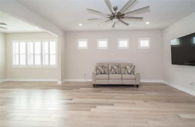 19800 SHIP WHEEL WAY, Land O Lakes, FL 34638