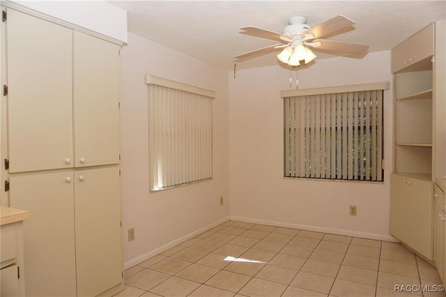 324 W Staggerbush Path, Beverly Hills, FL 34465