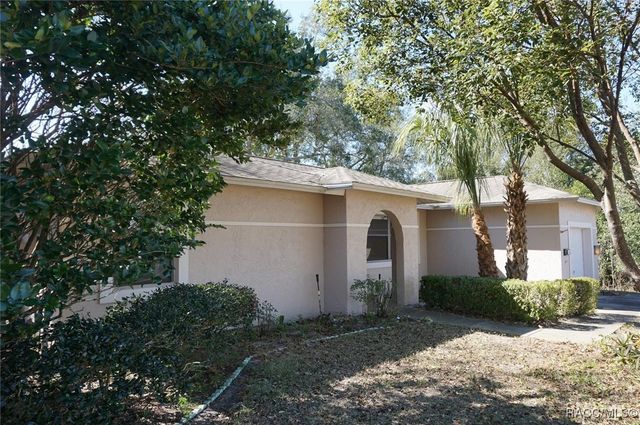 324 W Staggerbush Path, Beverly Hills, FL 34465