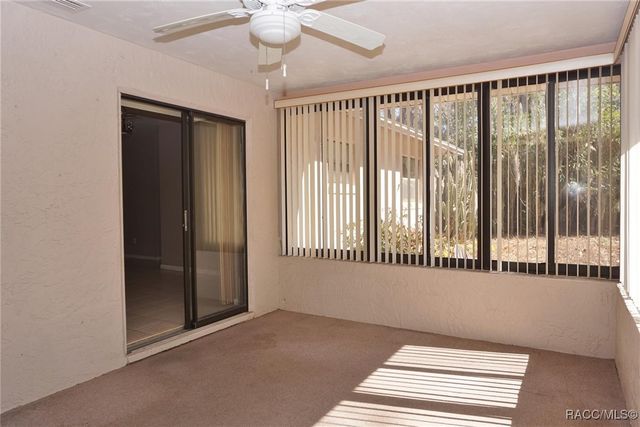 324 W Staggerbush Path, Beverly Hills, FL 34465