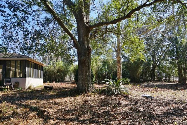 324 W Staggerbush Path, Beverly Hills, FL 34465