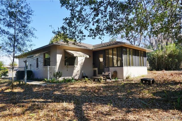 324 W Staggerbush Path, Beverly Hills, FL 34465