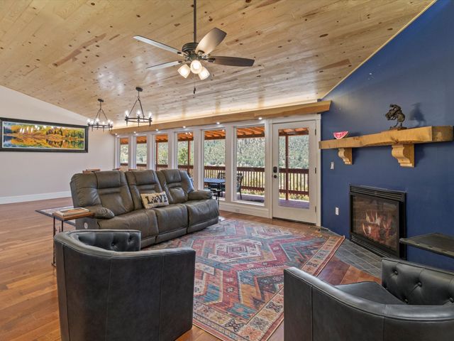 1661 Cerro Gordo Unit E & E1, Santa Fe, NM 87501