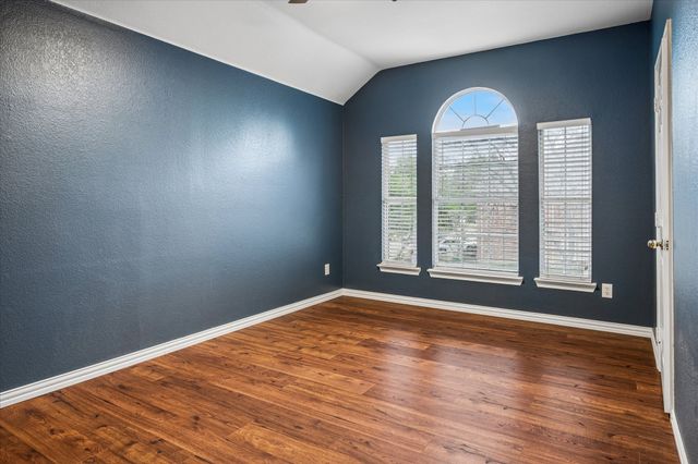 1209 Silverwood Drive, Flower Mound, TX 75028