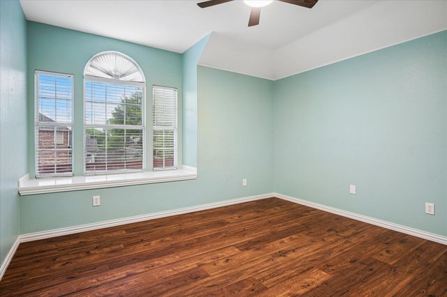 1209 Silverwood Drive, Flower Mound, TX 75028