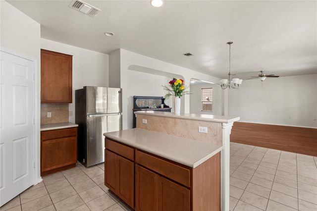 8613 Capitol View DR, Austin, TX 78747