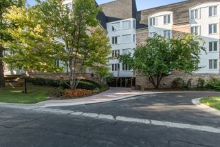 200 Lake Boulevard 452, Buffalo Grove, IL 60089