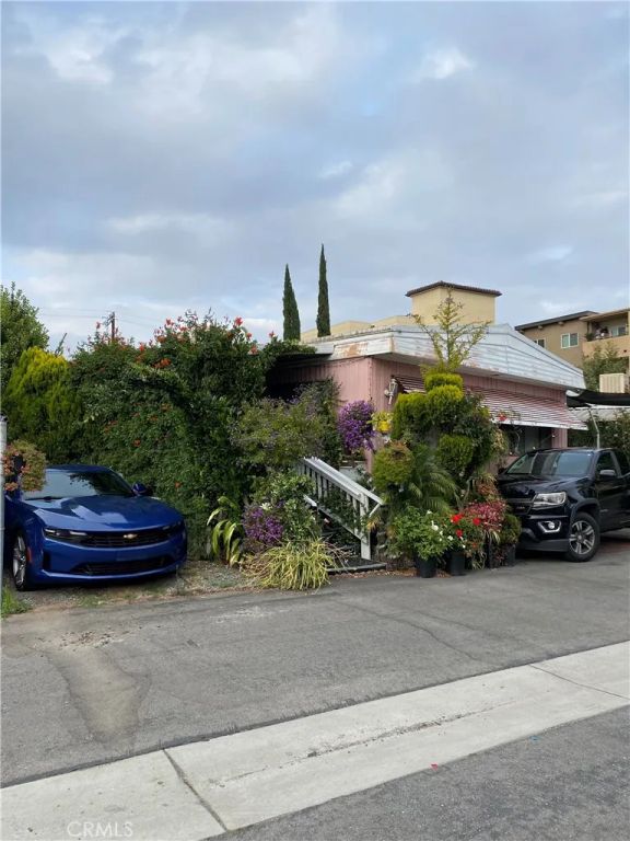 9051 Laurel Cyn SPACE 11, Sun Valley, CA 91352