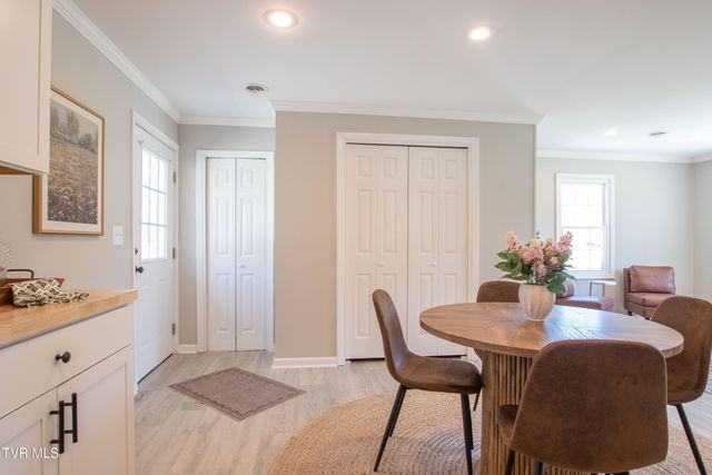 1276 Old Airport Road, Bristol, VA 24201