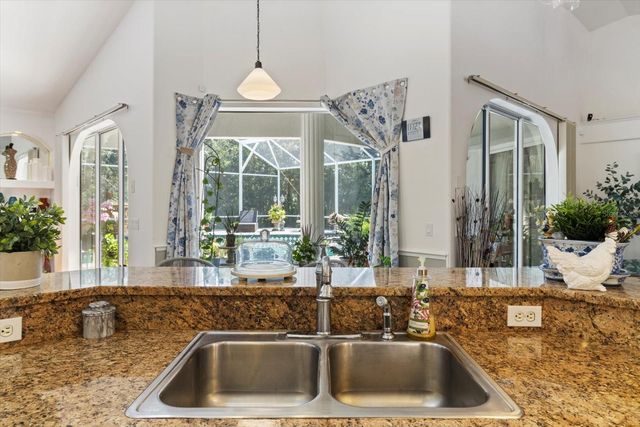 2155 W FIR PLACE, Beverly Hills, FL 34465