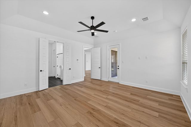 187 Honey Lane, Waxahachie, TX 75165