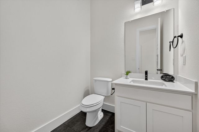 187 Honey Lane, Waxahachie, TX 75165