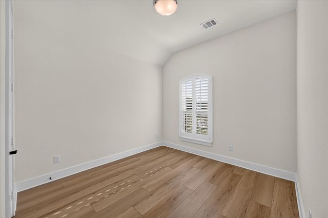 187 Honey Lane, Waxahachie, TX 75165