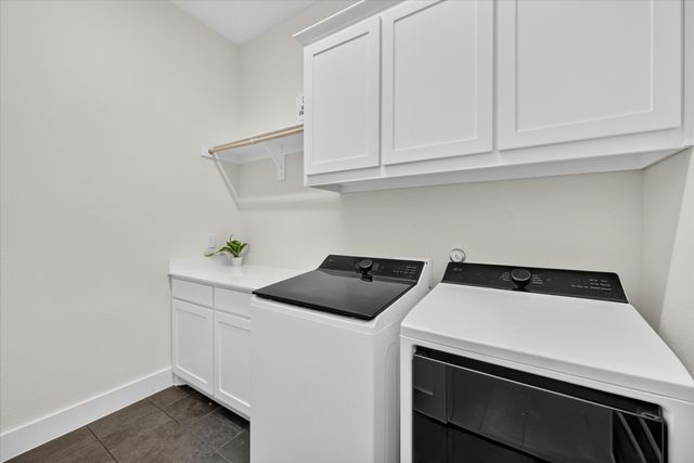 187 Honey Lane, Waxahachie, TX 75165