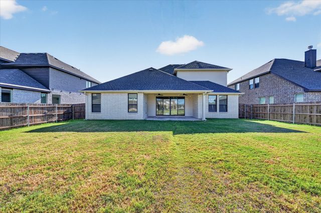 187 Honey Lane, Waxahachie, TX 75165