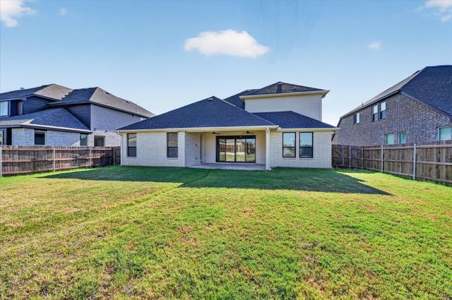 187 Honey Lane, Waxahachie, TX 75165