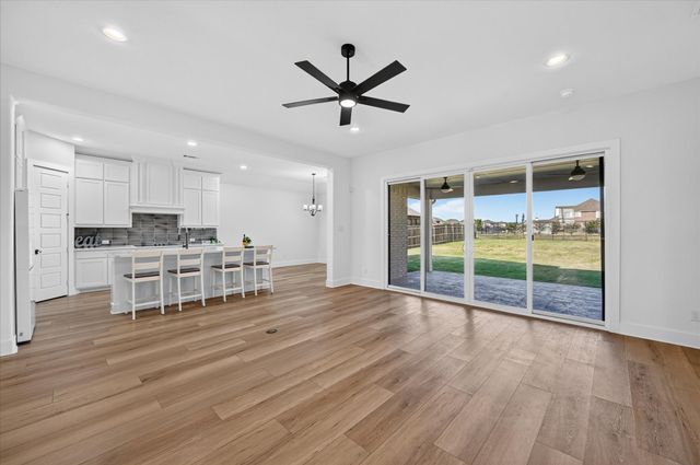 187 Honey Lane, Waxahachie, TX 75165