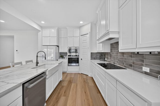 187 Honey Lane, Waxahachie, TX 75165