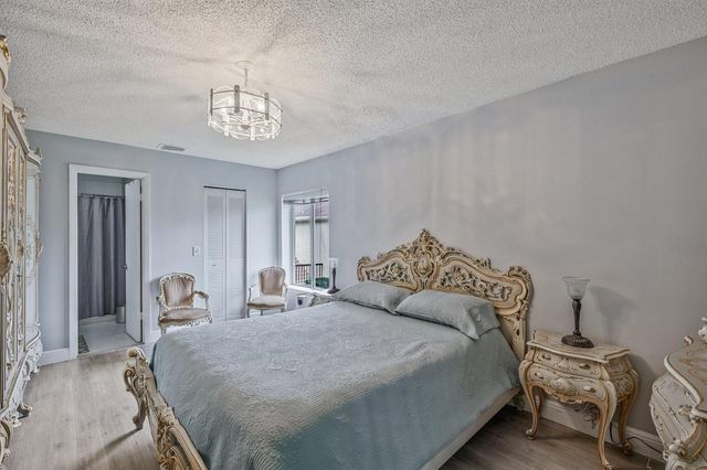 6544 Chasewood Drive H, Jupiter, FL 33458