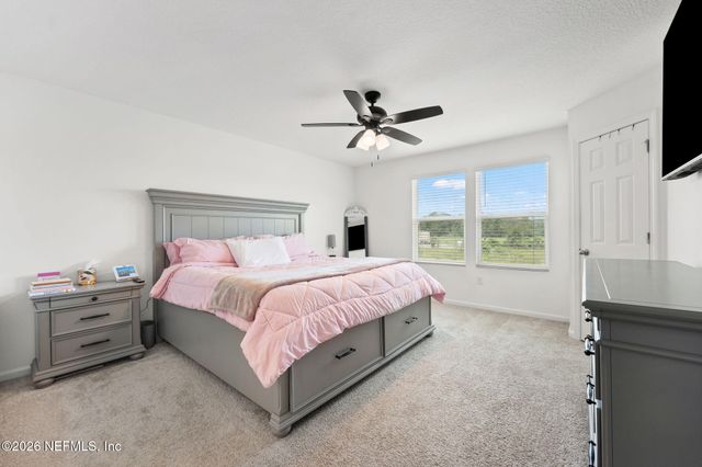 9049 GIFFORD Drive, Jacksonville, FL 32220